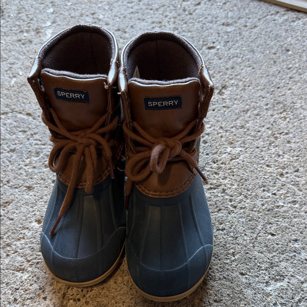 Sperry Kids' Navy and Chestnut Boots